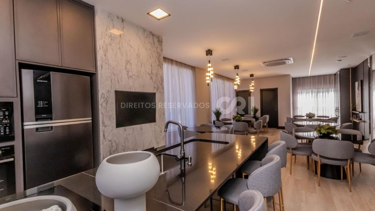 Apartamento com 3 suítes no Edifício Dom Lucca em Perequê, Porto Belo