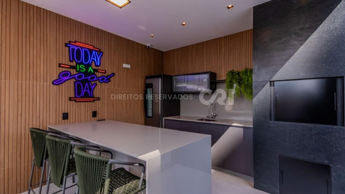 Apartamento com 3 suítes no Edifício Dom Lucca em Perequê, Porto Belo