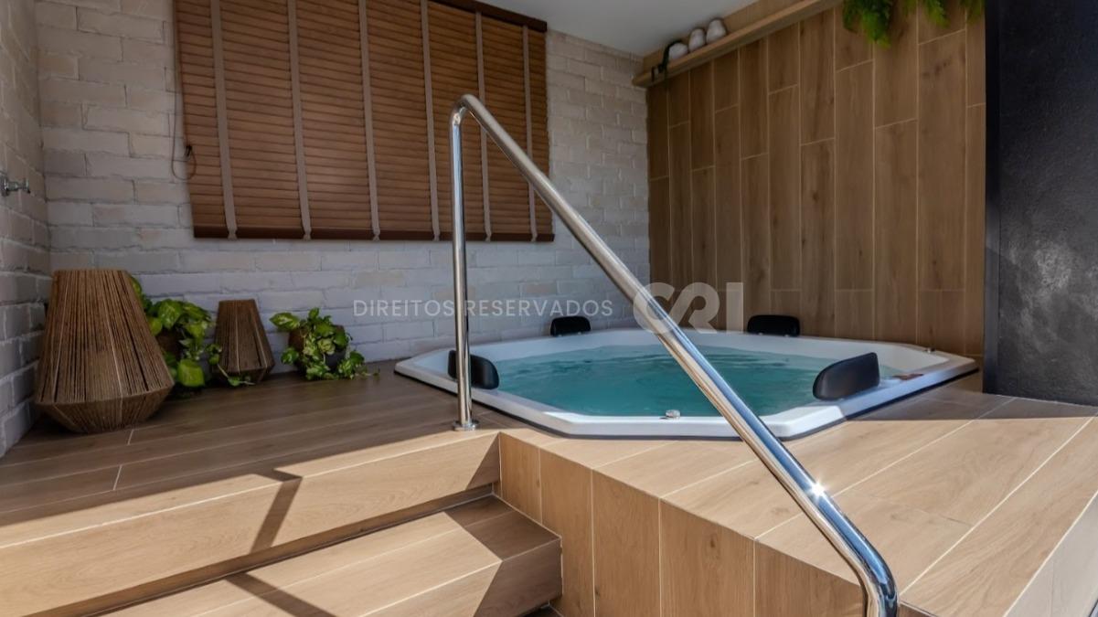 Apartamento com 3 suítes no Edifício Dom Lucca em Perequê, Porto Belo