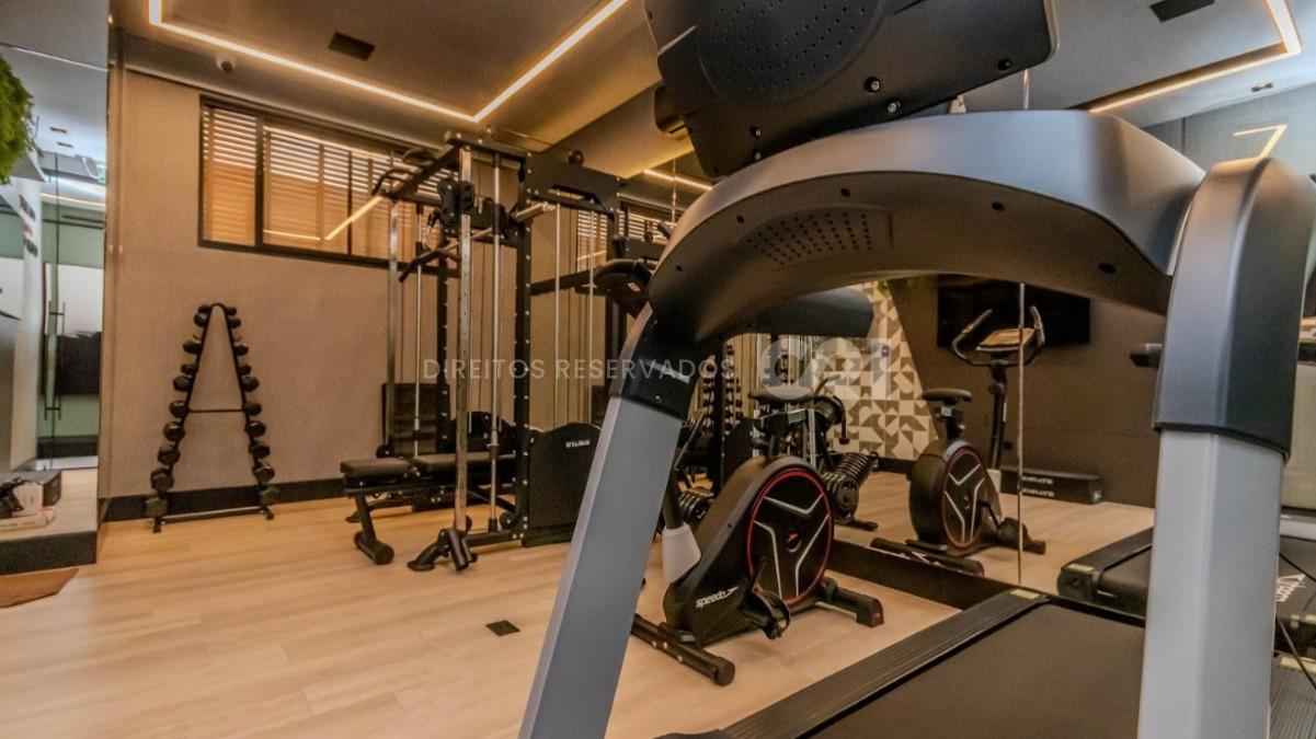 Apartamento com 3 suítes no Edifício Dom Lucca em Perequê, Porto Belo