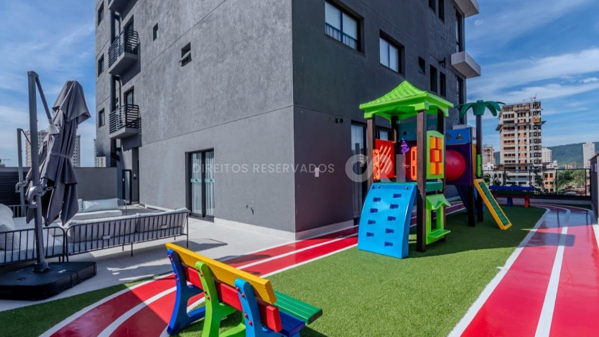 Apartamento com 3 suítes no Edifício Dom Lucca em Perequê, Porto Belo