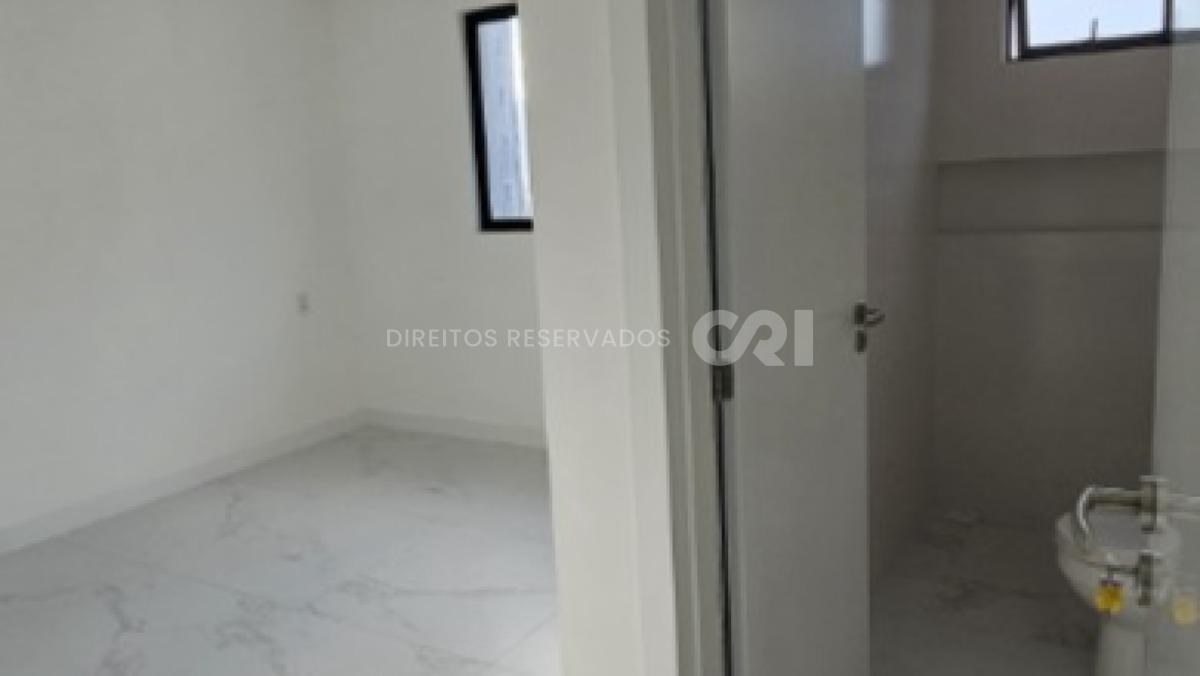 Apartamento com 2 suítes no Edifício Cartago em Meia Praia Itapema