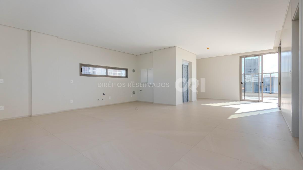 Cobertura duplex com 3 suítes no Edifício In Exclusive Home na Praia Brava em Itajaí