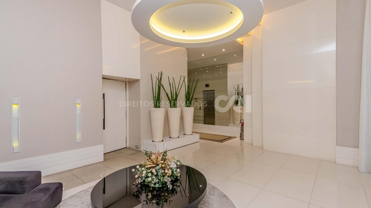 Apartamento com 3 suítes no Edifício Cartagena no Centro em Balneário Camboriú