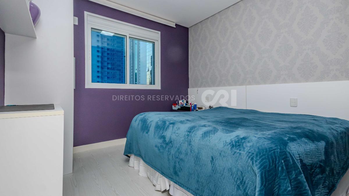 Apartamento com 3 suítes no Edifício Cartagena no Centro em Balneário Camboriú