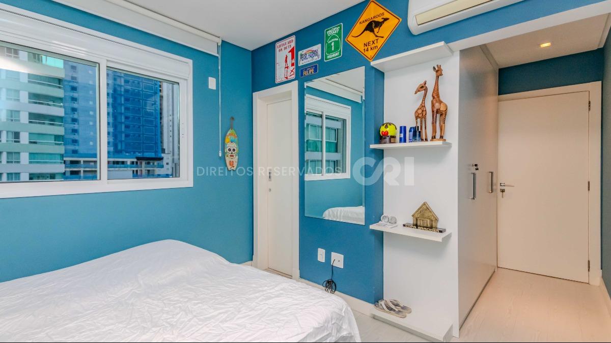Apartamento com 3 suítes no Edifício Cartagena no Centro em Balneário Camboriú