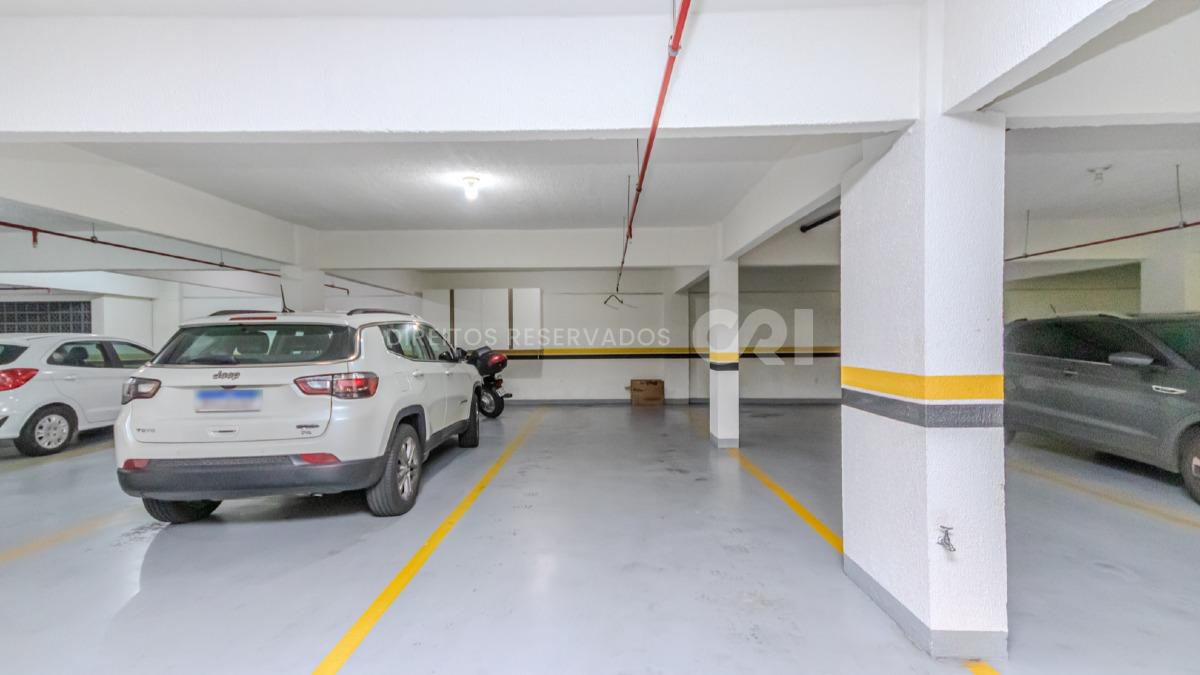 Apartamento mobiliado com 4 quartos no Edifício Imperial Tower no Centro de Balneário Camboriú