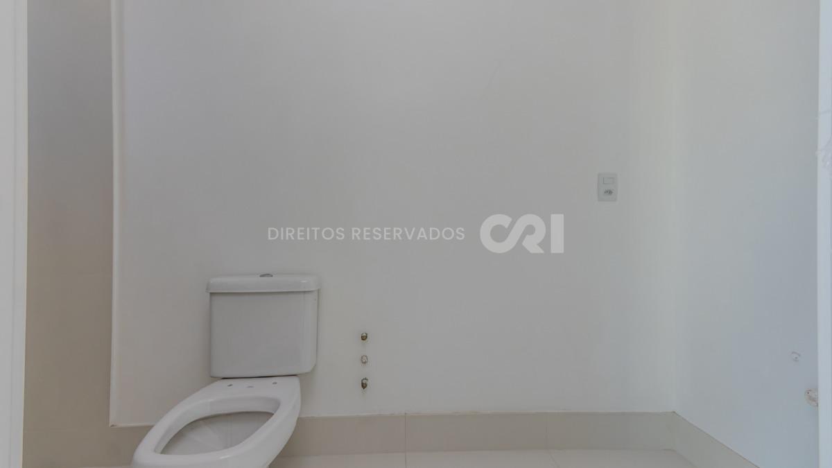 Apartamento duplex com 4 suítes no Residencial Le Majestic no Centro de Balneário Camboriú