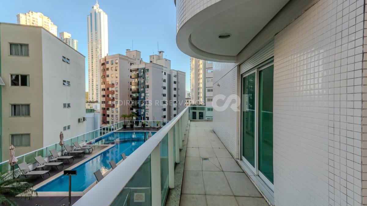 Apartamento com 3 suítes no Edifício Le Majestic no Centro, Balneário Camboriú