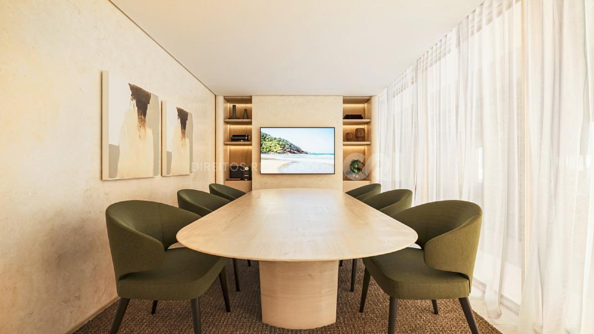Apartamento frente mar com 4 suítes no Scenarium na Praia Brava, Itajaí  