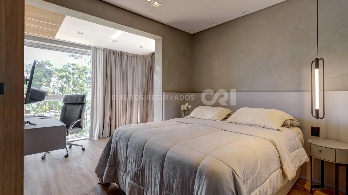 Apartamento com 3 dormitórios no Amores da Brava na Praia Brava em Itajaí