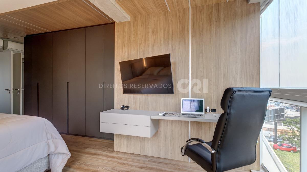 Apartamento com 3 dormitórios no Amores da Brava na Praia Brava em Itajaí