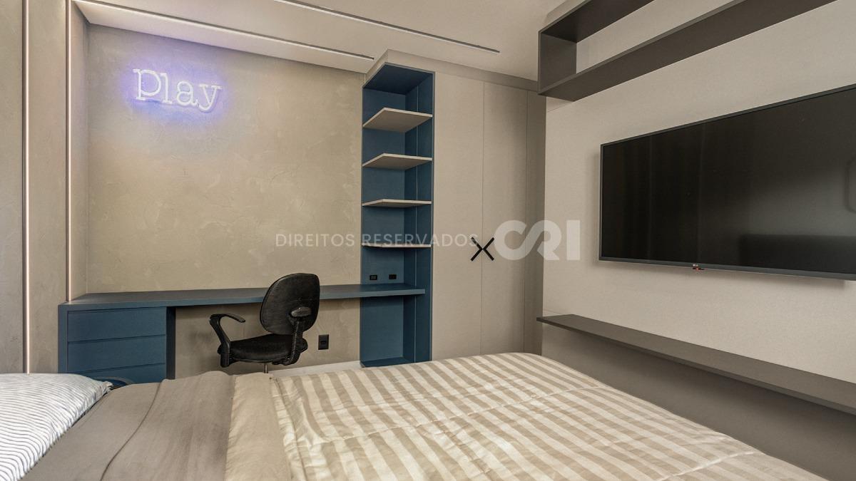 Apartamento com 3 dormitórios no Amores da Brava na Praia Brava em Itajaí