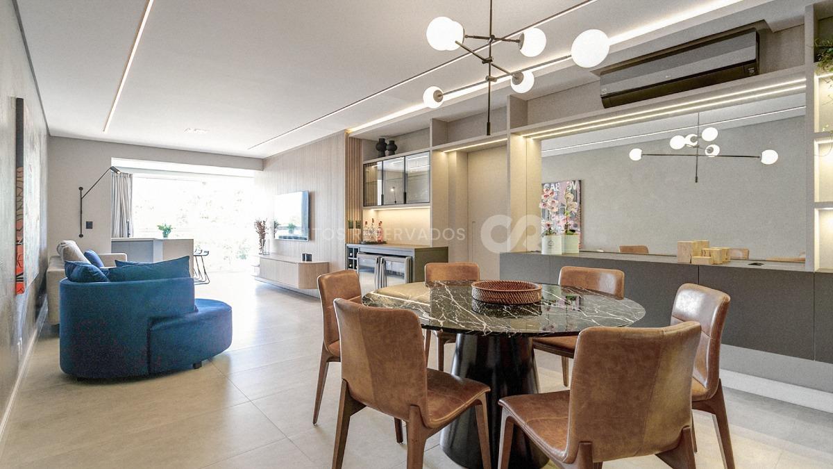 Apartamento com 3 dormitórios no Amores da Brava na Praia Brava em Itajaí