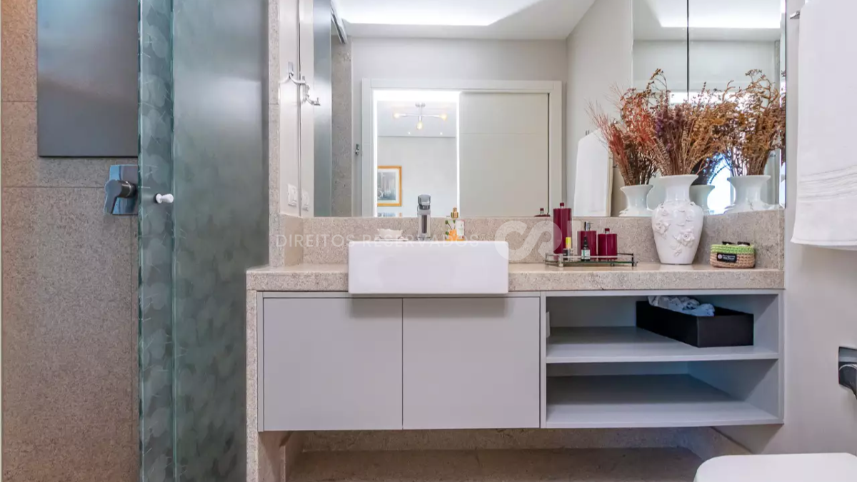 Apartamento 207m² com 4 suítes no Brava Home Resort na Praia Brava em Itajaí 