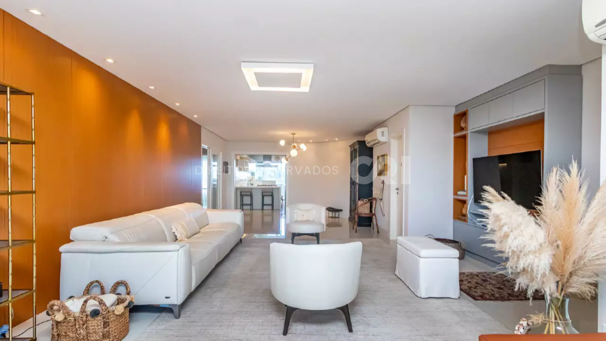 Apartamento 207m² com 4 suítes no Brava Home Resort na Praia Brava em Itajaí 