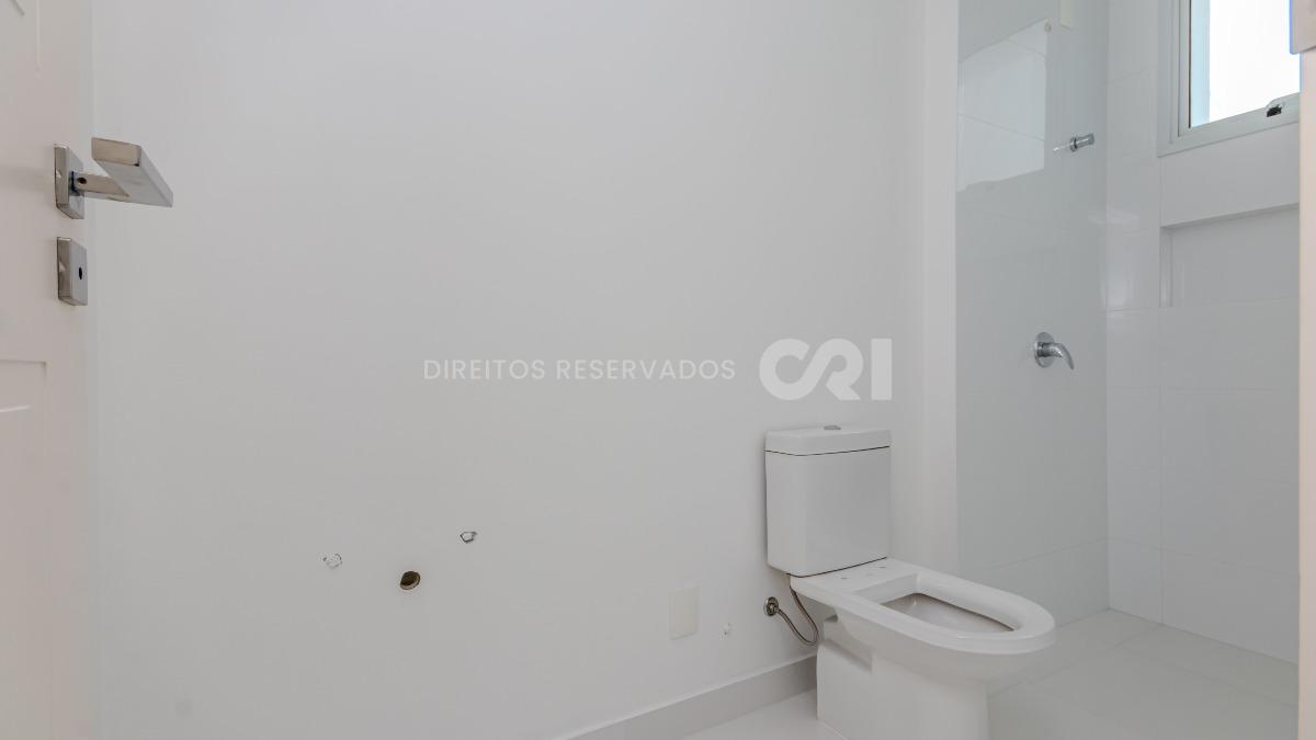 Apartamento com 3 suítes no Edifício Le Park na Avenida Brasil em Balneário Camboriú