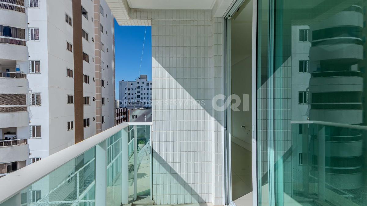 Apartamento com 3 suítes no Edifício Le Park na Avenida Brasil em Balneário Camboriú