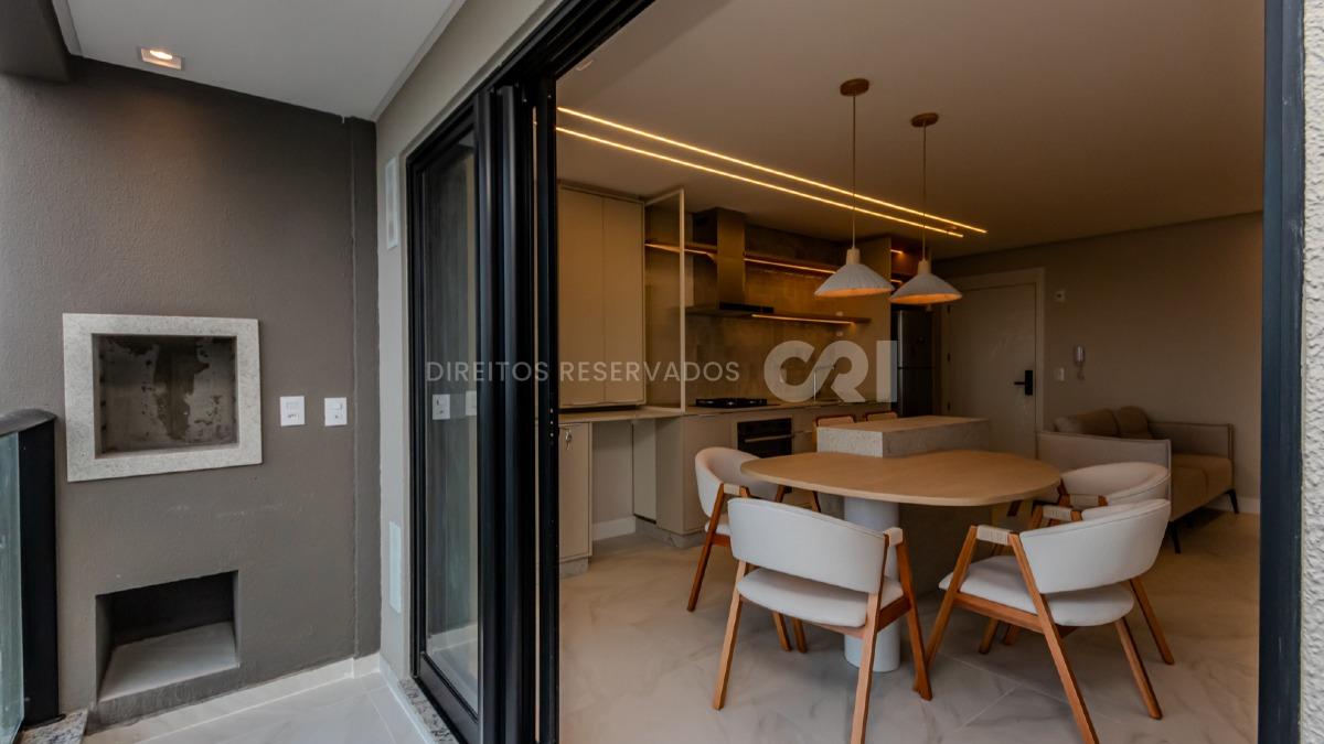 Apartamento com 2 suítes no Sky Brava na Praia Brava em Itajaí