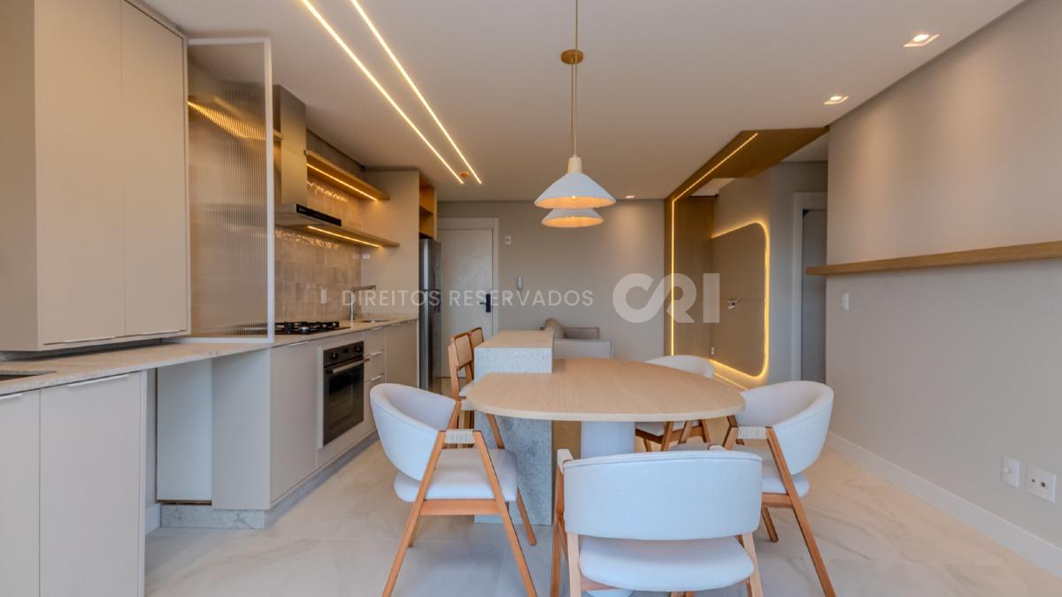 Apartamento com 2 suítes no Sky Brava na Praia Brava em Itajaí
