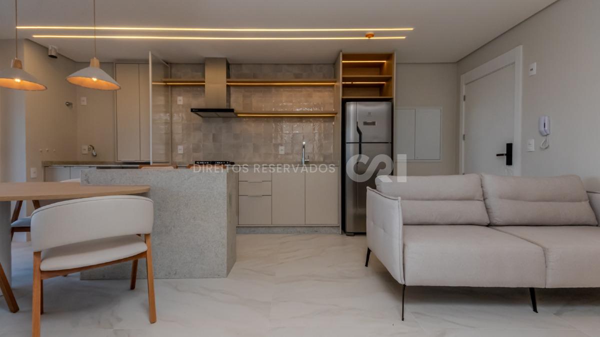 Apartamento com 2 suítes no Sky Brava na Praia Brava em Itajaí