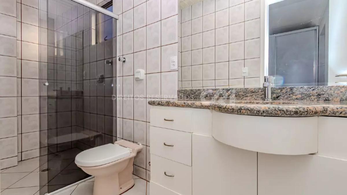 Apartamento com 3 quartos no Edifício Príncipe de Gales no Centro de Balneário Camboriú