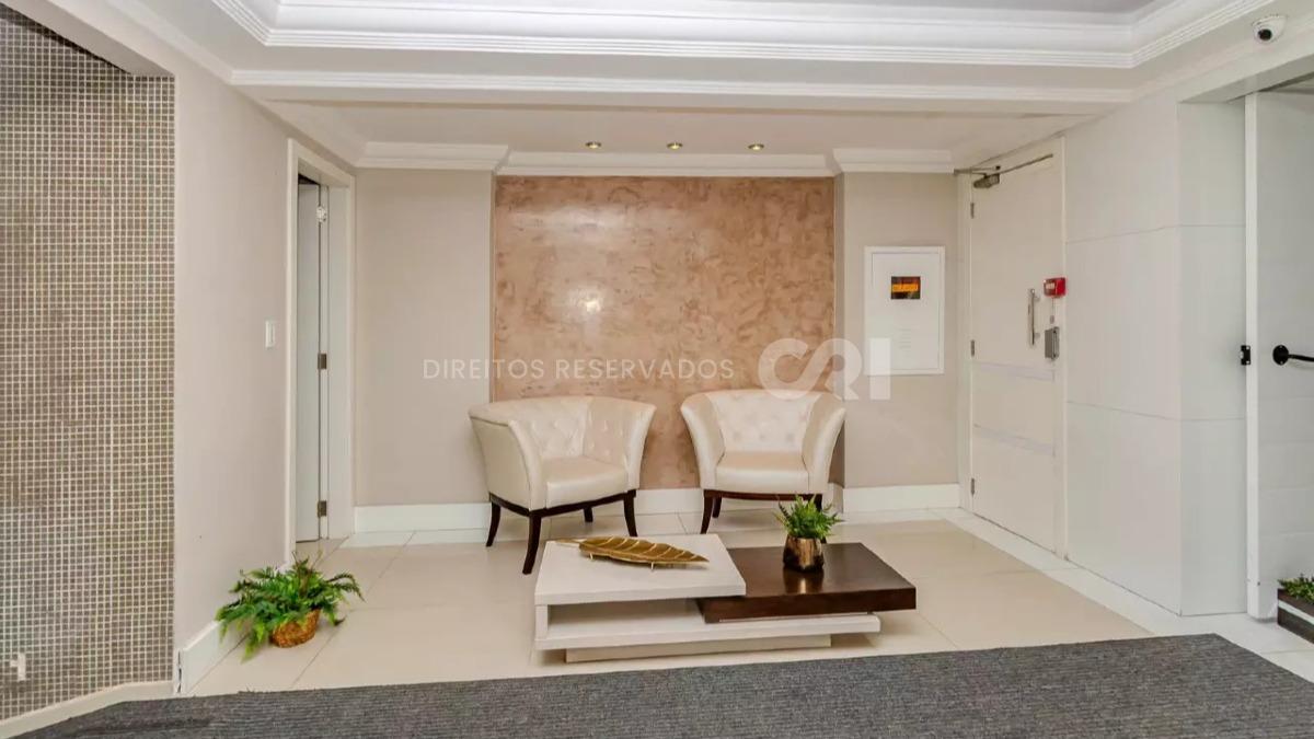 Apartamento com 3 quartos no Edifício Príncipe de Gales no Centro de Balneário Camboriú
