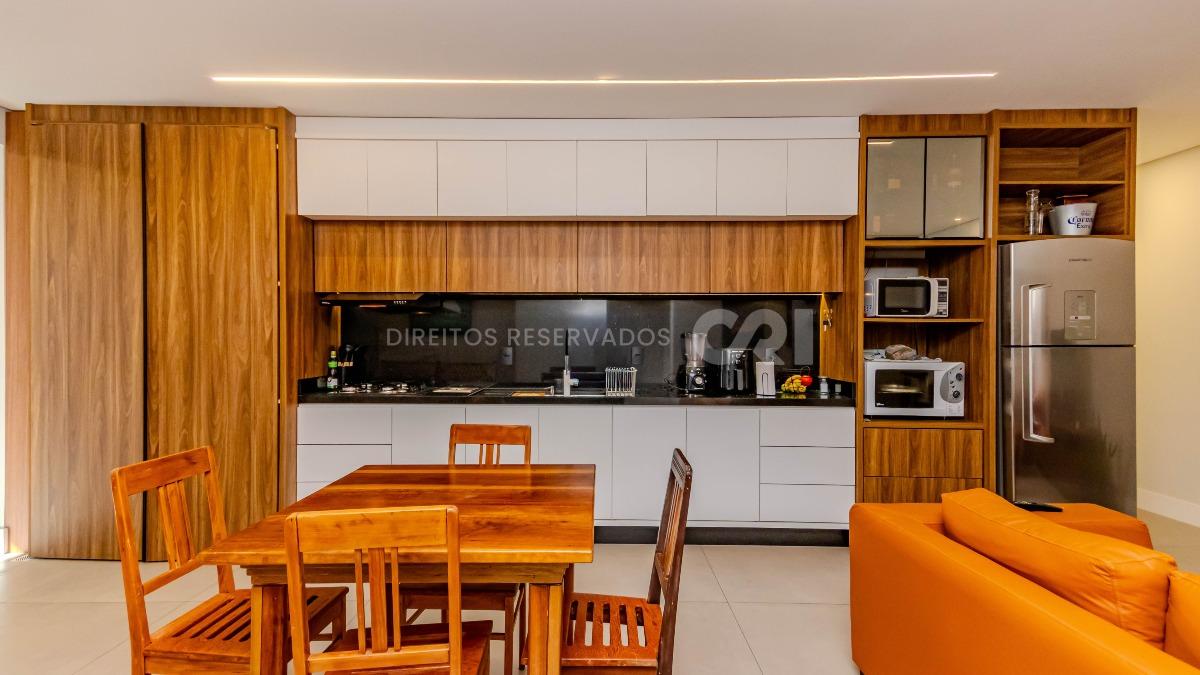 Apartamento com 2 suítes no Edifício Aquamarine Residence na Praia Brava em Itajaí