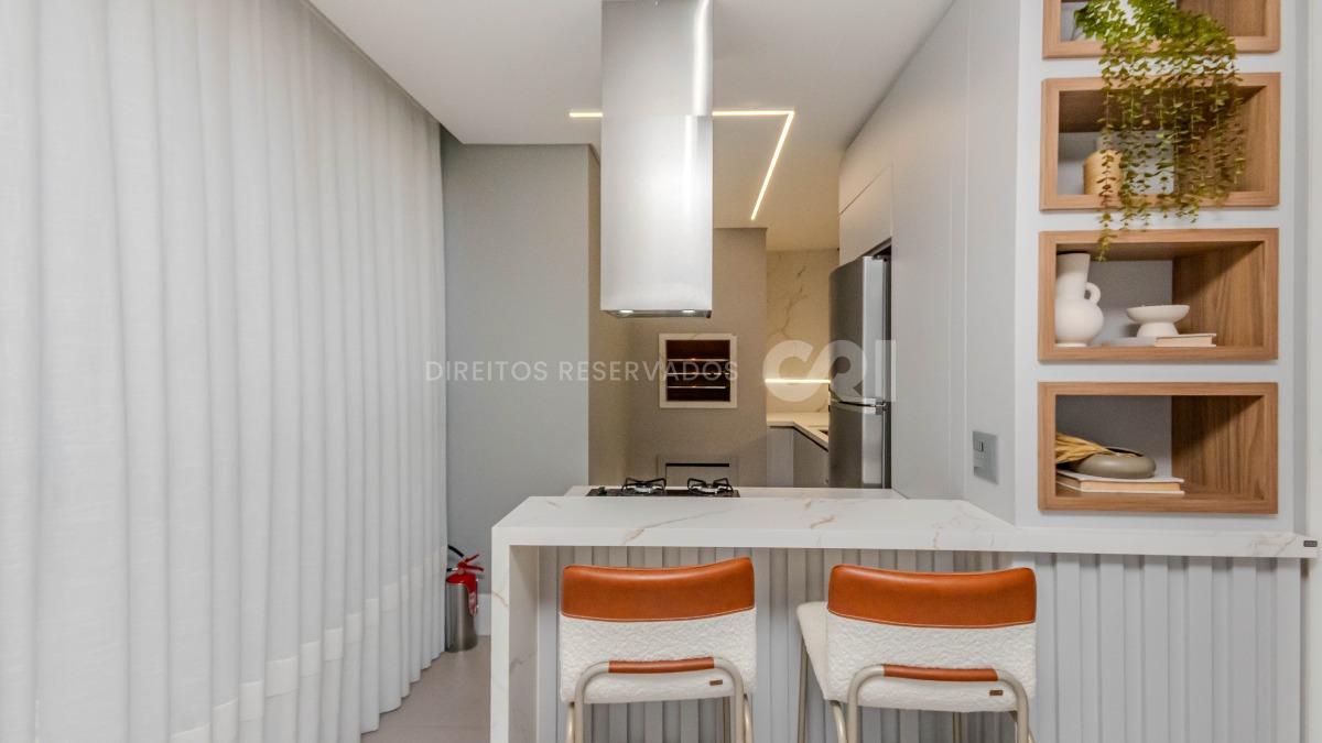 Apartamento com 3 suítes no Edifício Grand Mirage no Centro em Itapema