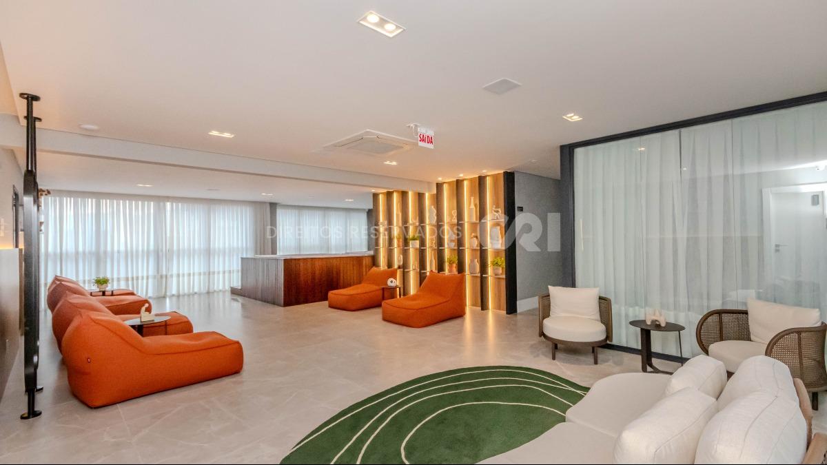 Apartamento com 3 suítes no Edifício Grand Mirage no Centro em Itapema