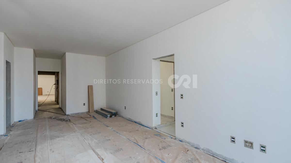 Apartamento com 3 Suítes no Jardins da Brava na Praia Brava em Itajaí