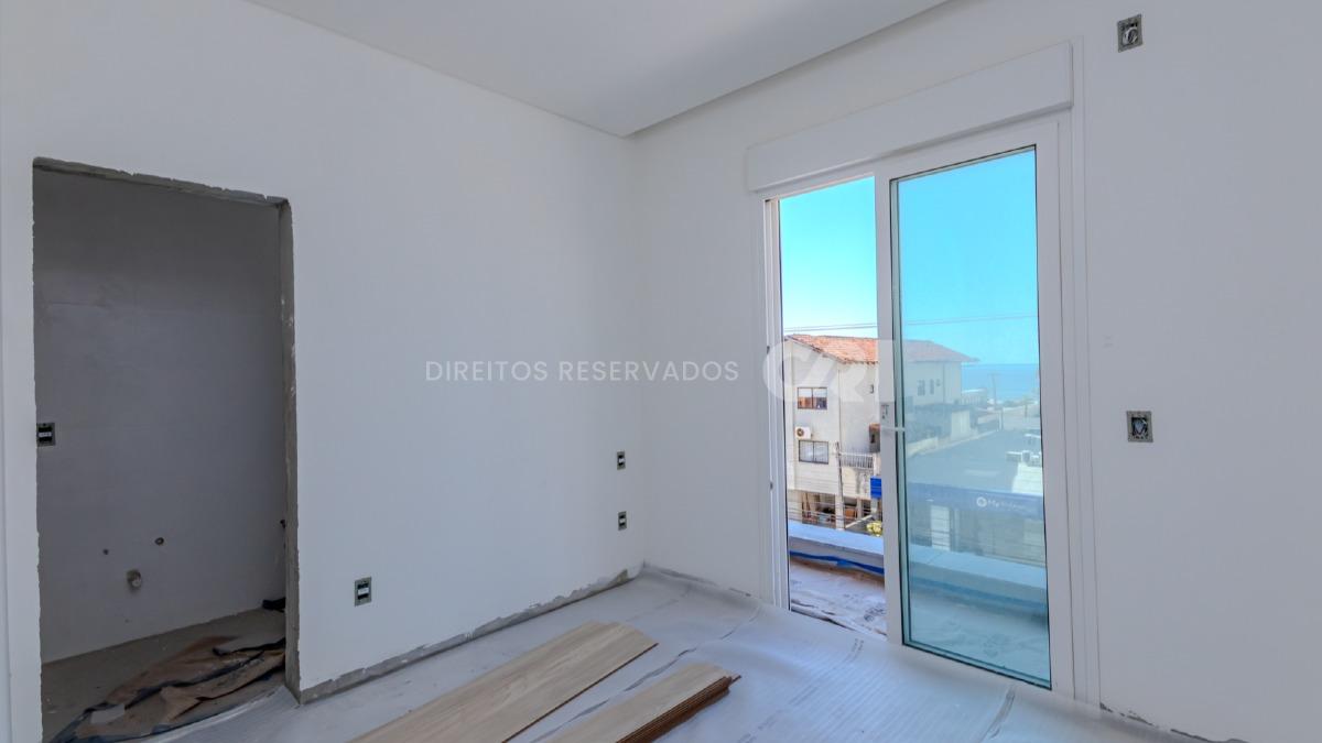 Apartamento com 3 Suítes no Jardins da Brava na Praia Brava em Itajaí