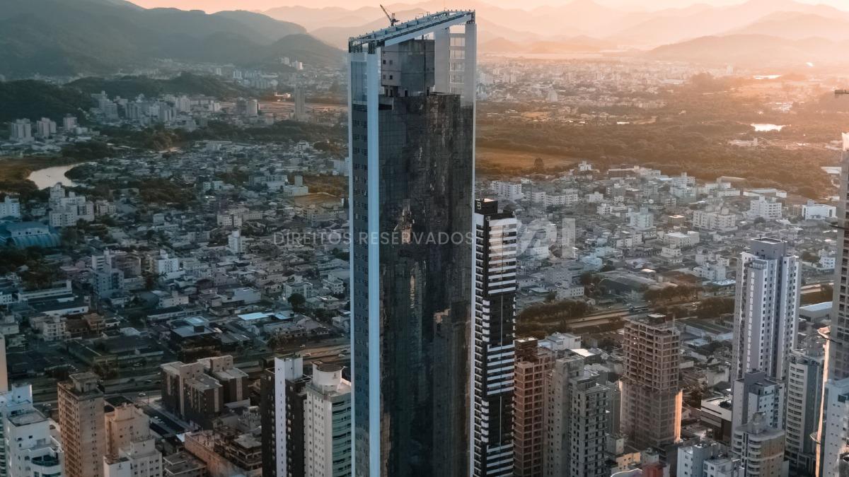 Apartamento com 4 suítes no Vitra by Pininfarina no Centro, Balneário Camboriú