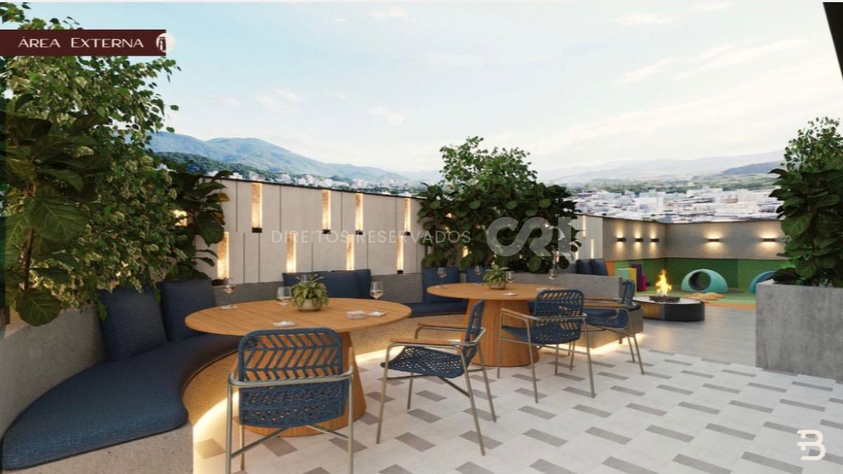 Apartamento com 3 Suítes no Bistrol Home no Centro de Balneário Camboriú