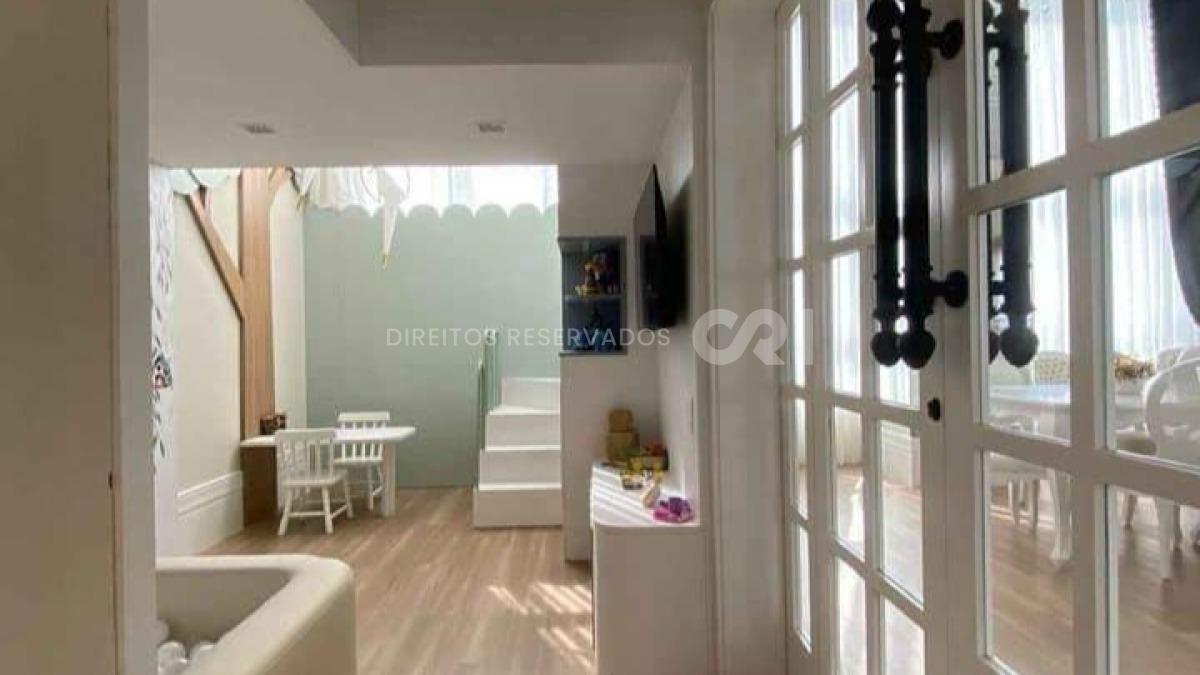 Apartamento com 2 Suítes no Edifício Grand House em Morretes Itapema