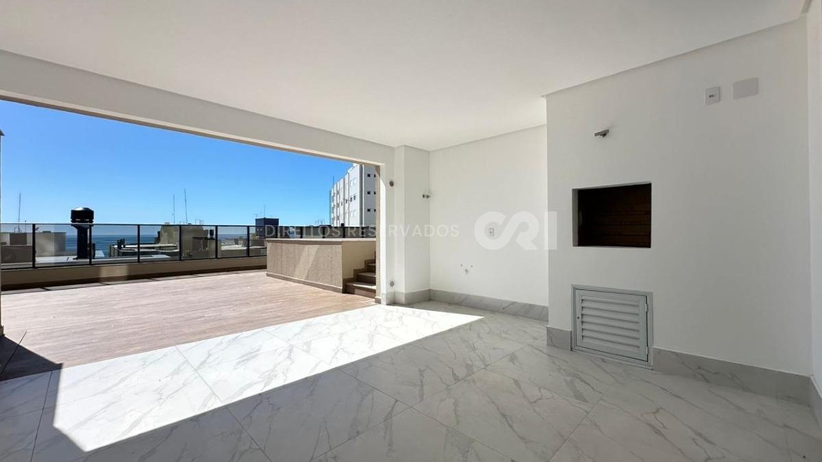 Apartamento com 4 suítes no Edifício St. Clair no Centro em Itapema