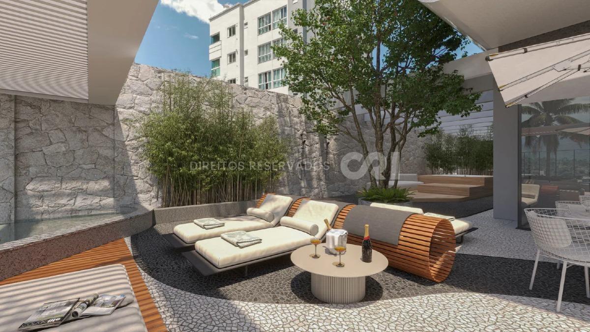 Apartamento com 4 suítes no Redentor Residencial no Centro de Itapema