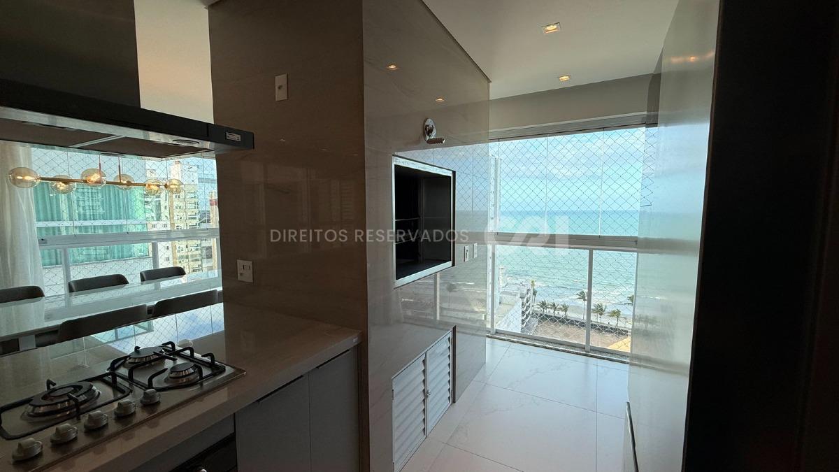 Apartamento com 3 suítes no Garden Square Residence na Meia Praia, Itapema