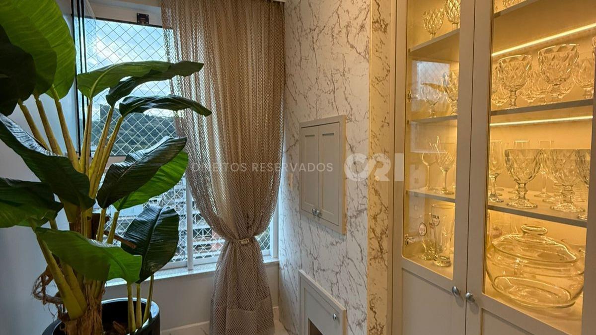 Apartamento com 2 Suítes no Edifício Grand House em Morretes Itapema