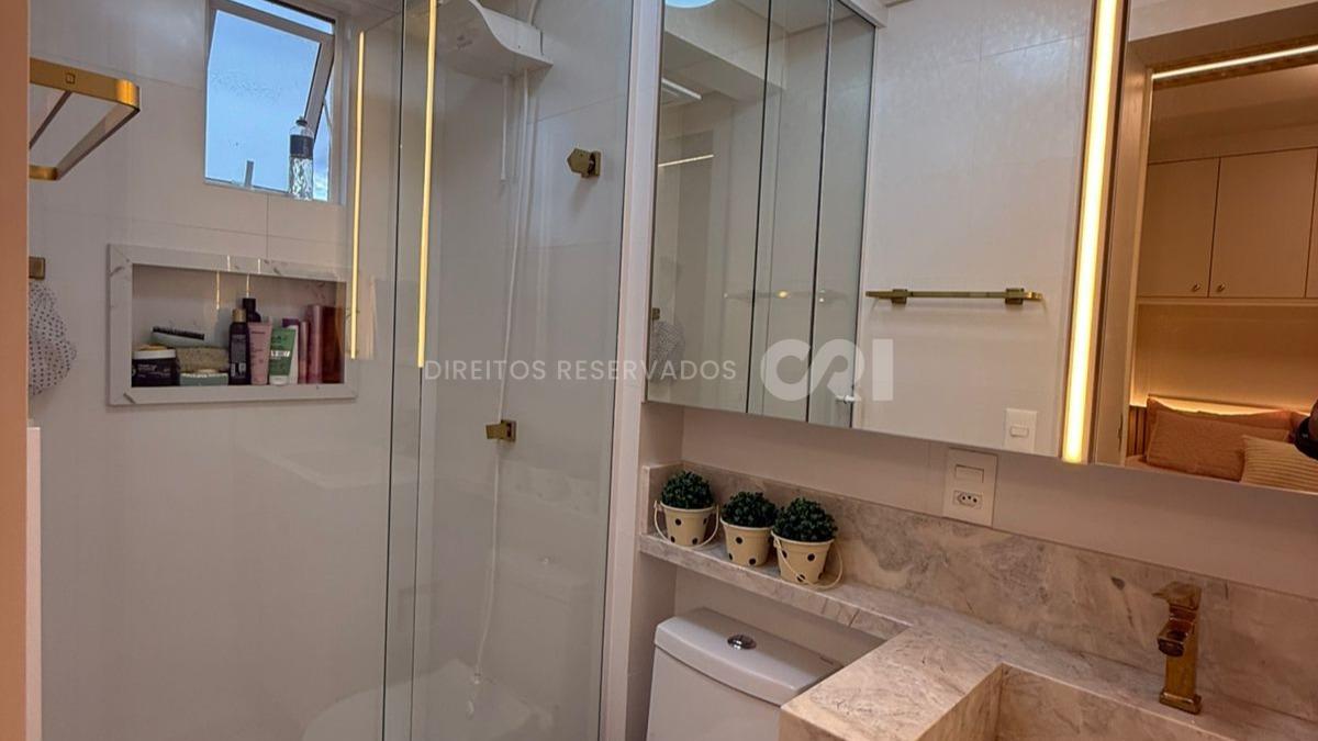 Apartamento com 2 Suítes no Edifício Grand House em Morretes Itapema