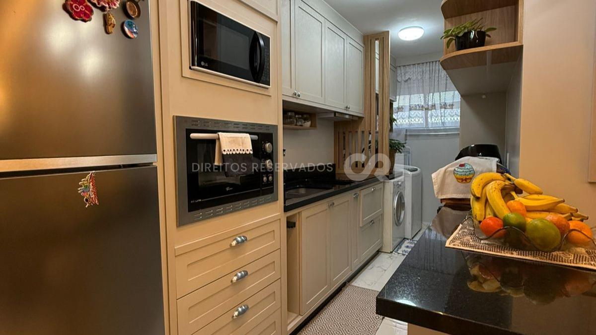 Apartamento com 2 Suítes no Edifício Grand House em Morretes Itapema