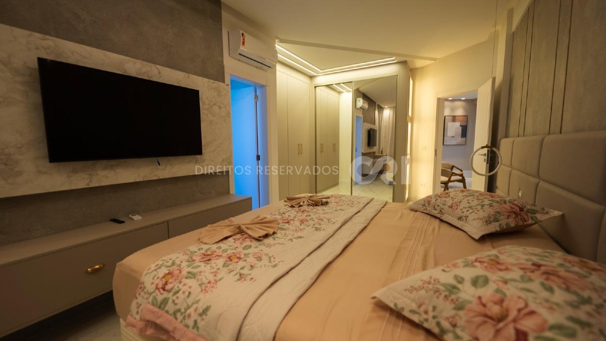 Apartamento com 4 suítes no Infinity Residence Club em Morretes Itapema
