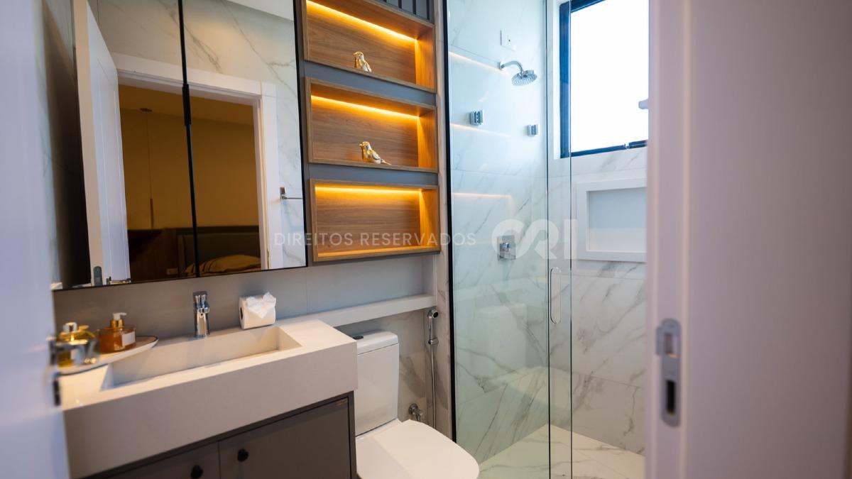 Apartamento com 4 suítes no Infinity Residence Club em Morretes Itapema