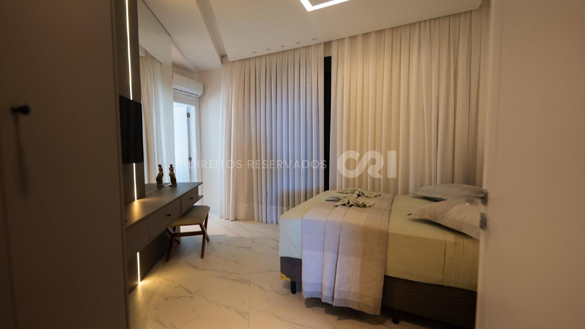 Apartamento com 4 suítes no Infinity Residence Club em Morretes Itapema