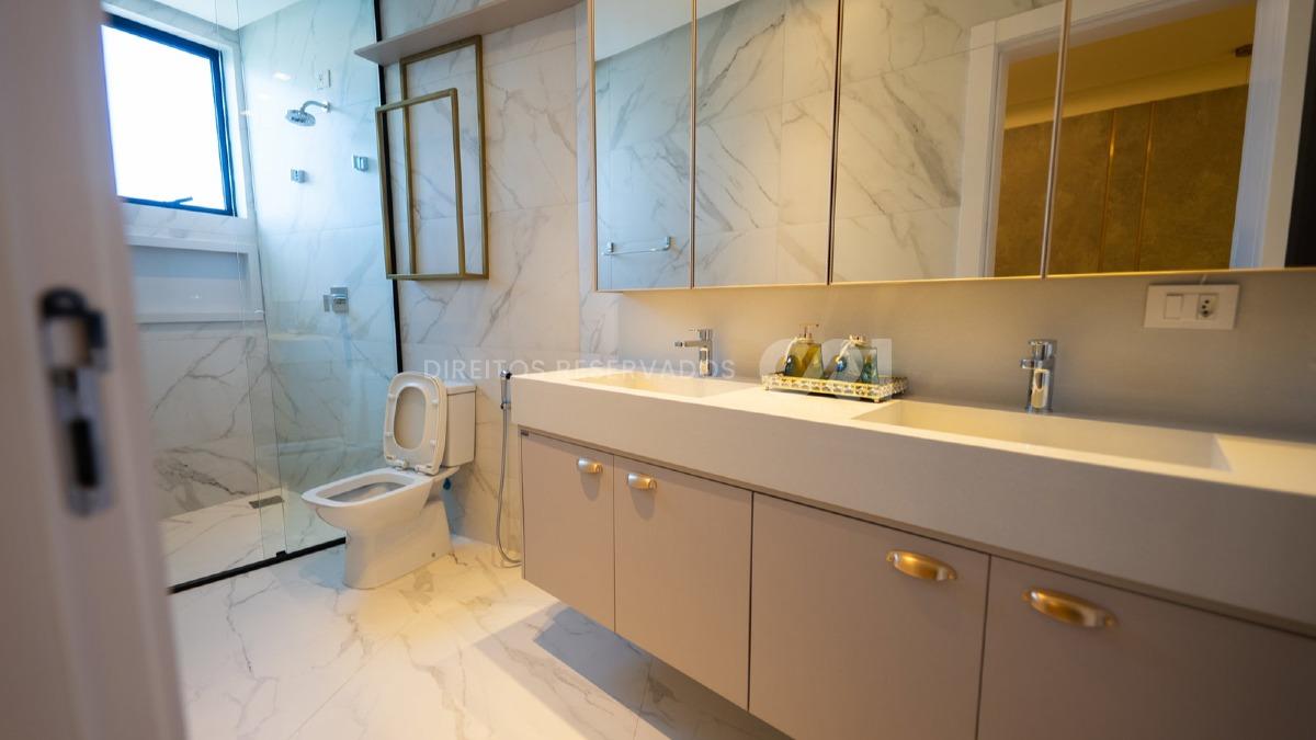 Apartamento com 4 suítes no Infinity Residence Club em Morretes Itapema