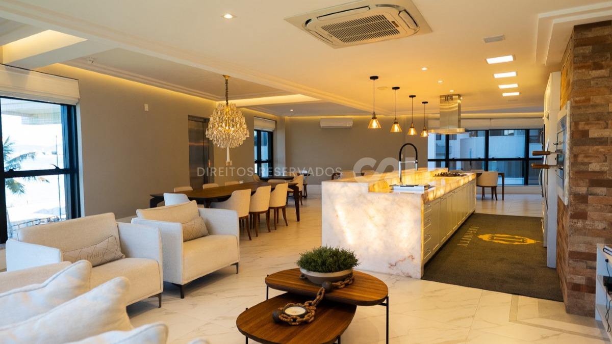 Apartamento com 4 suítes no Infinity Residence Club em Morretes Itapema
