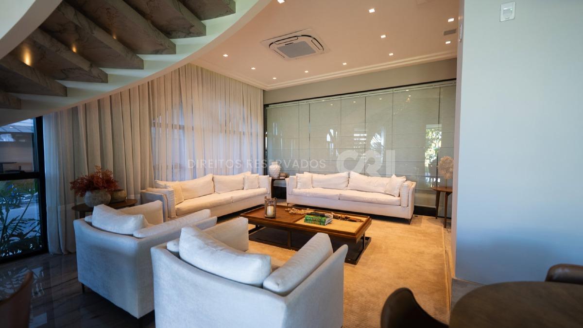 Apartamento com 4 suítes no Infinity Residence Club em Morretes Itapema