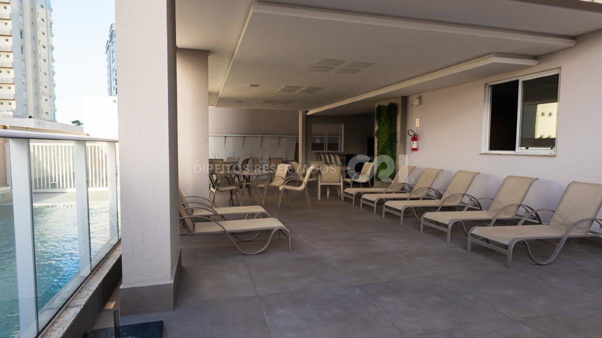 Apartamento com 3 suítes no Edifício Villa Guilhermina no Centro de Itapema