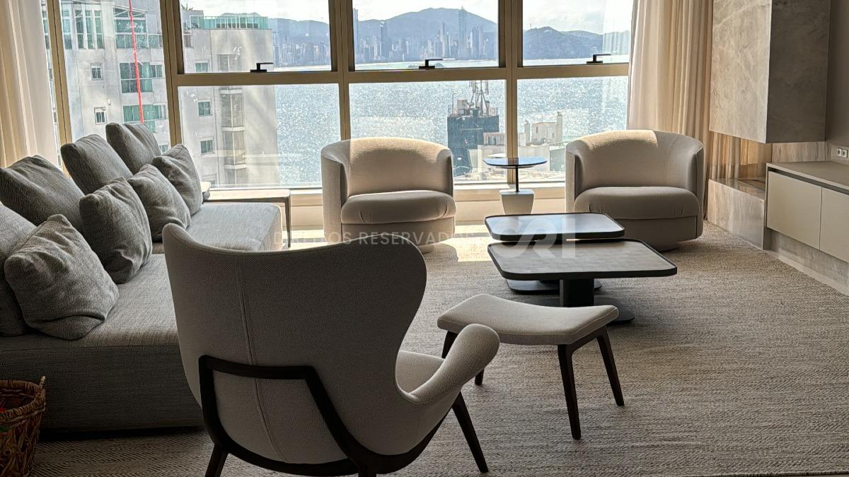 Apartamento com 4 suítes no Yachthouse by Pininfarina na Barra Sul, Balneário Camboriú