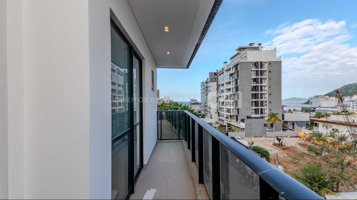 Apartamento com 3 quartos no Brava Vita na Praia Brava em Itajaí